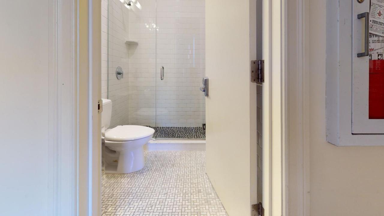 Charming Studio In Boston Brownstone, C. Ave #33 Buitenkant foto